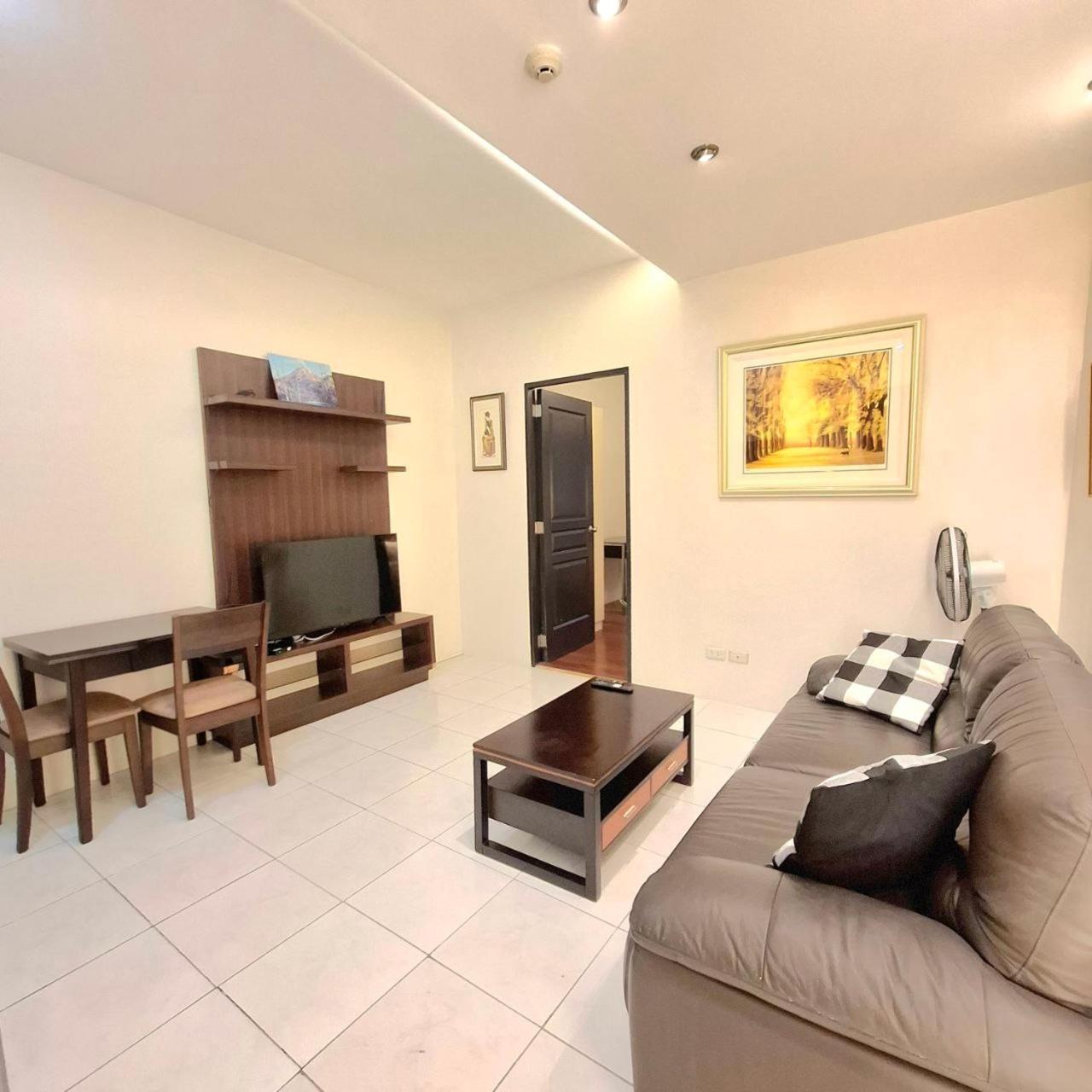 Manila Bayview Rental ภายนอก รูปภาพ